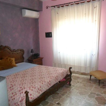 B&B Pinkhouse Milazzo Exteriör bild